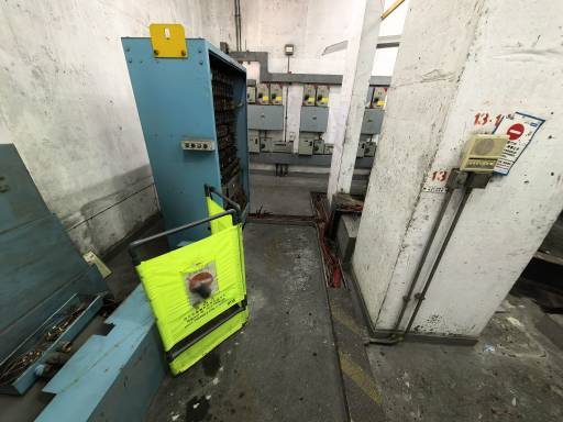 廣柏樓L13號升降機工作圖片1