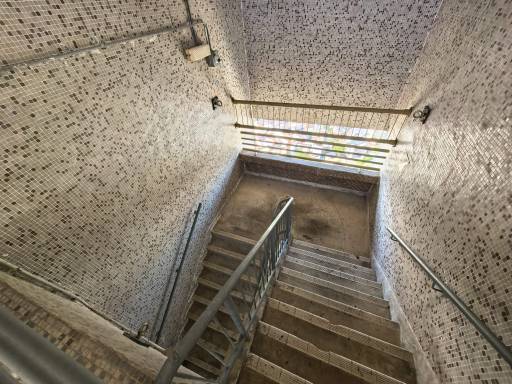 廣柏樓L13號升降機工作圖片5